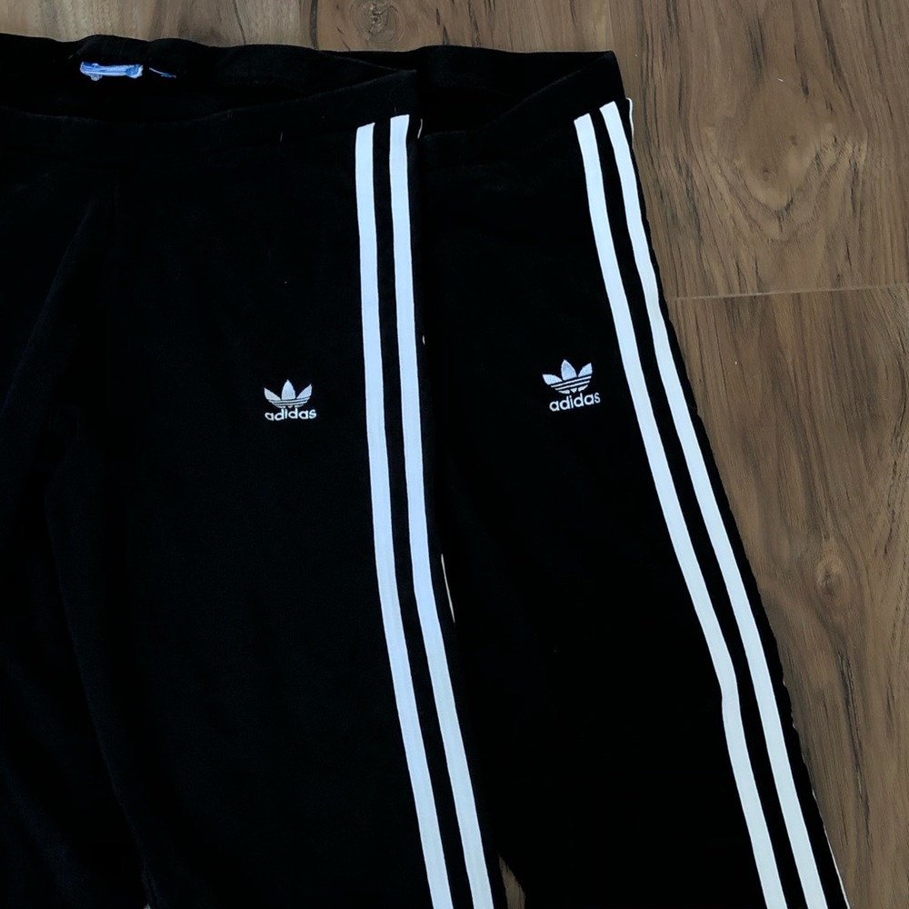 2 PAIRS of women’s adidas leggings :)